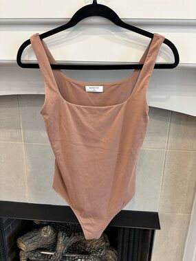 Babaton Dusty Rose Square-Neck Tank
